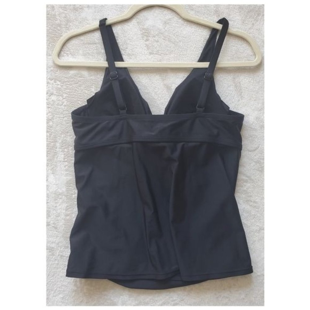 Catalina twist front underwire Black minimalist tankini top size 8-10 - Picture 7 of 8